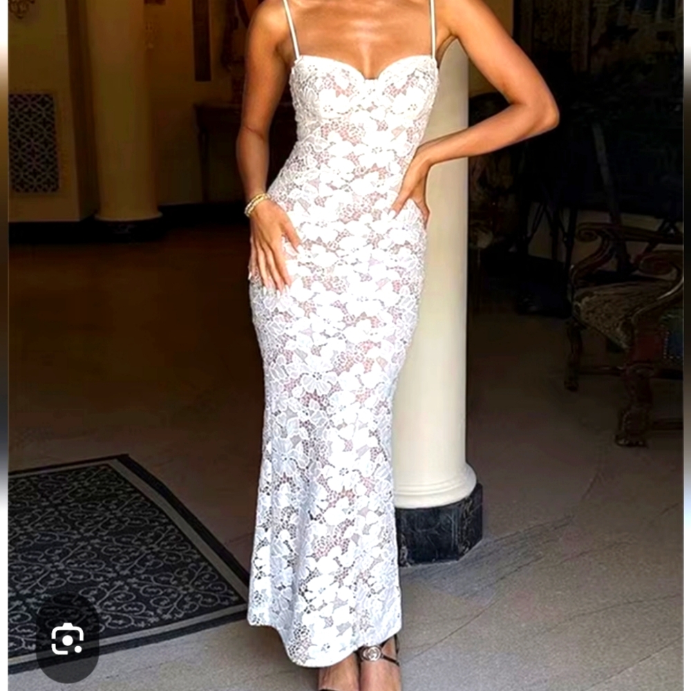Angel Lane Embroidered Lace Spaghetti Strap Tan Lining Full Length Dress